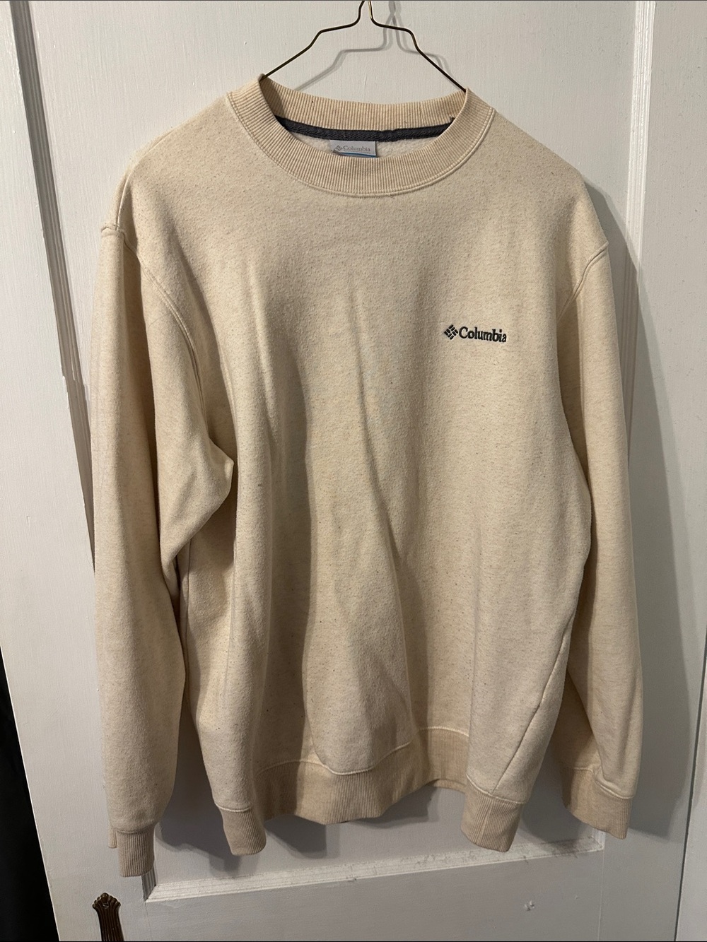 Columbia Men's Beige Crewneck Sweatshirt with Embroidered Logo